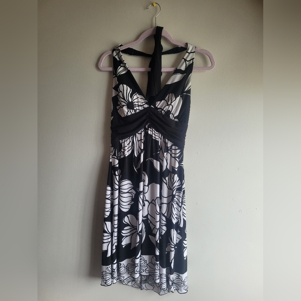 Le Chateau Floral Halter Black And White Tropical Dress